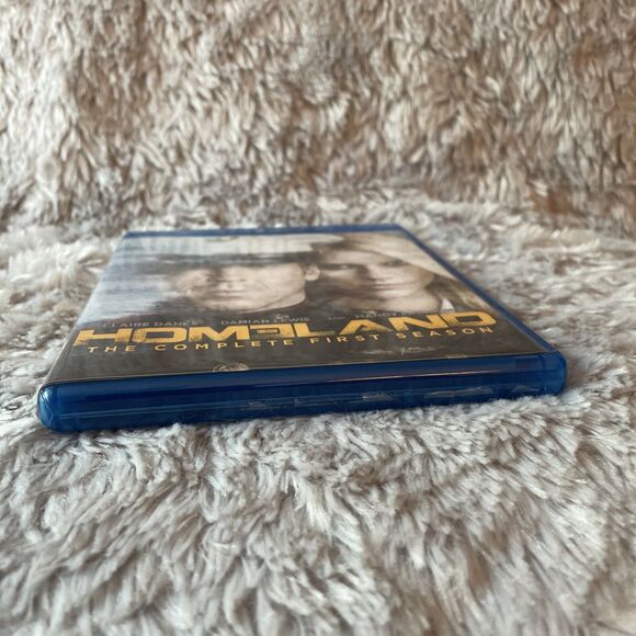 Homeland: The Complete First Season (Blu-ray, 2012, 3-Disc Set) Claire Danes - Picture 12 of 14